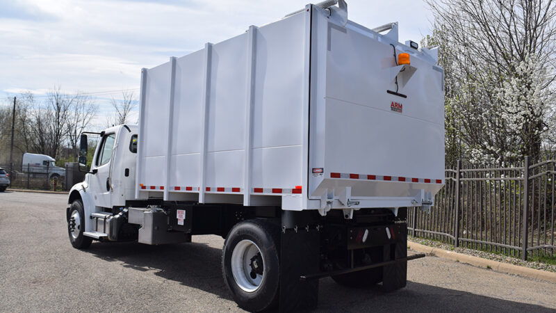 5-ARM-TruckCorp-Chassis-Mounted-Vacuum-Leaf-and-Debris-Collector-(3)